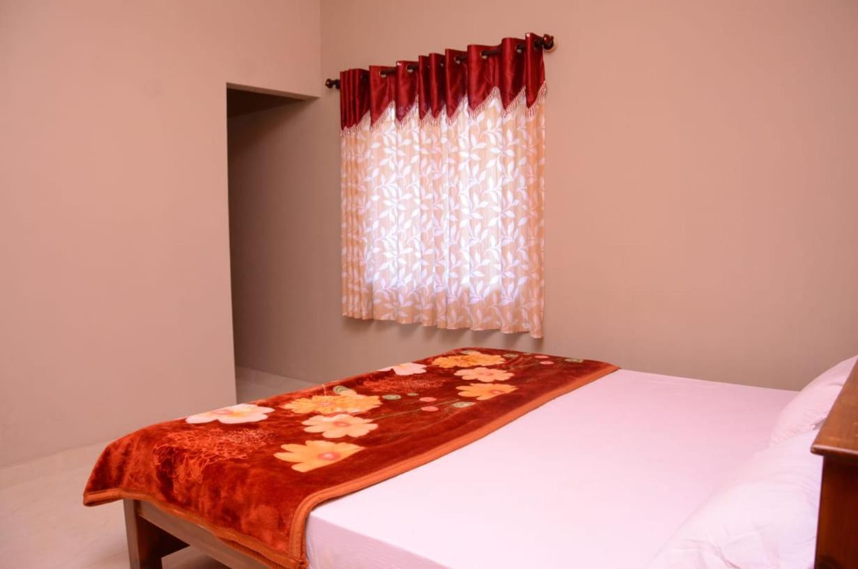 Coorg Girinivas Homestay 102 Madikeri Exterior foto